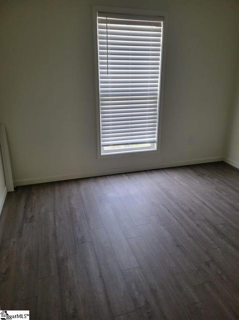 202 Dillon Dr, Clinton, SC 29325 photo 9