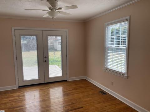701 Cedar St, Clinton, SC 29325 photo 12