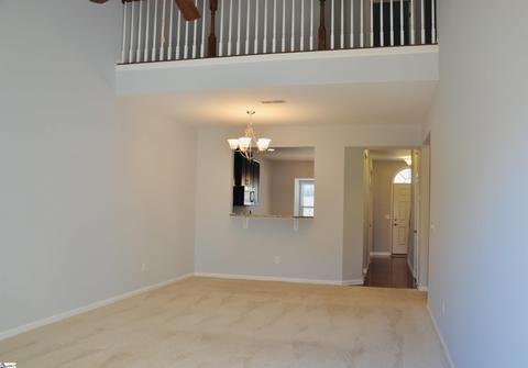 307 Bellerive Dr, Duncan, SC 29334 photo 4