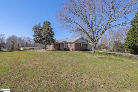 104 Edgemont St, Easley, SC 29642 photo 2
