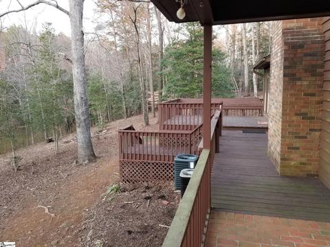 122 Cumberland Dr, Moore, SC 29369 photo 4