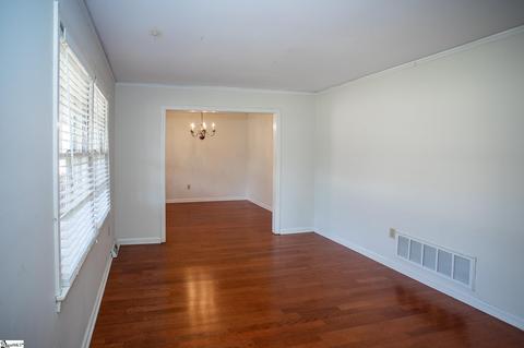 104 Skyland Dr, Easley, SC 29640 photo 13