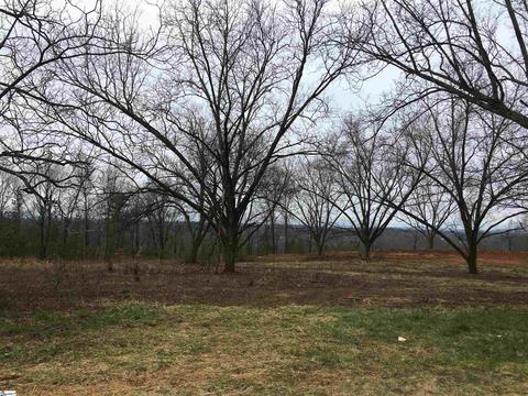 159 Candy Ln, Westminster, SC 29693 photo 2