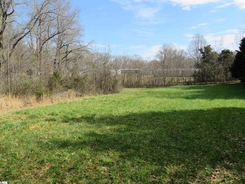 240 Echo Cir, Greer, SC 29651 photo 7