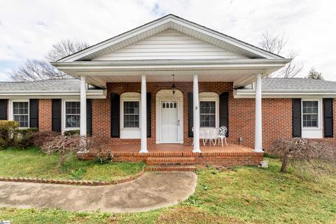 312 Pinehurst Dr, Mauldin, SC 29662 photo 1