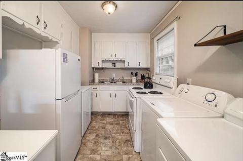 204 Bobby Ave, Greer, SC 29651 photo 5