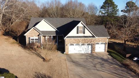 104 Judges Ln, Greer, SC 29651