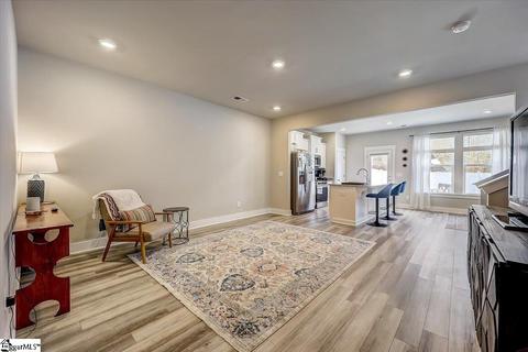 1023 Millison Pl, Moore, SC 29369 photo 4