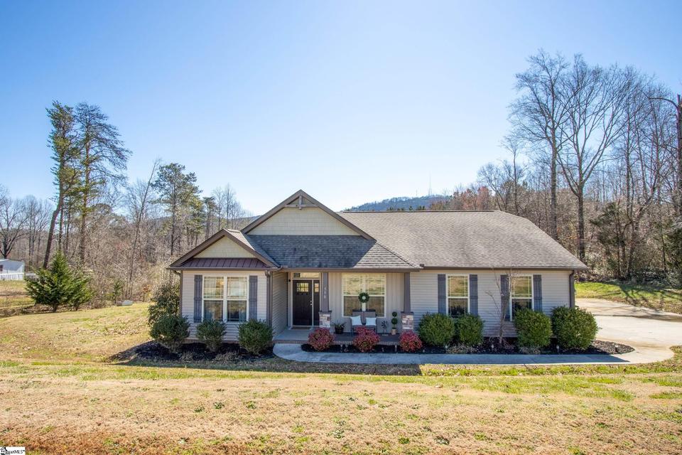 590 Little Texas Rd, Travelers Rest, SC 29690 34 Photos MLS