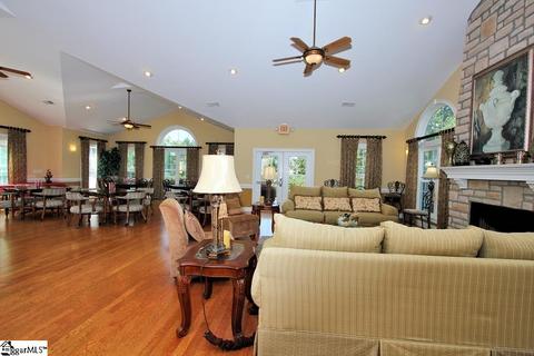 164 Grinders Cir, Greer, SC 29650 photo 8