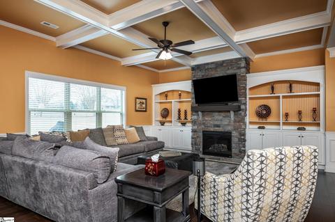 2 Murdock Ln, Greer, SC 29651 photo 5