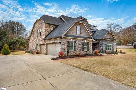 2 Murdock Ln, Greer, SC 29651 photo 2