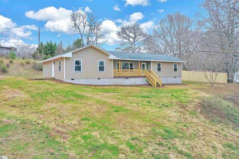 211 Frontier Dr, Easley, SC 29640 photo 1