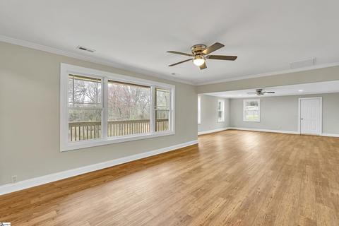 211 Frontier Dr, Easley, SC 29640 photo 4