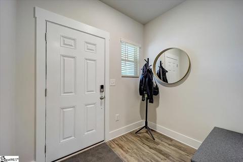 415 Windsinger Ln, Greer, SC 29650 photo 4