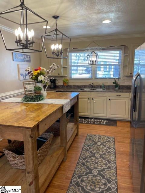103 E Carolina St, Duncan, SC 29334 photo 7