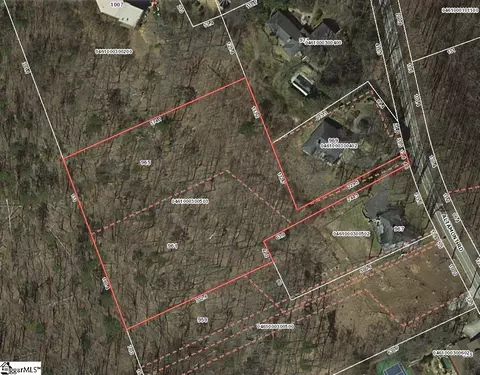 961 Altamont Rd, Greenville, SC 29609
