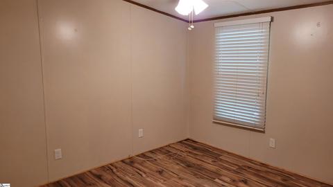 275 Pilgrim Cir, Waterloo, SC 29384 photo 10