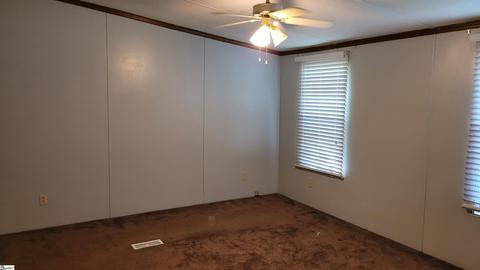 275 Pilgrim Cir, Waterloo, SC 29384 photo 5