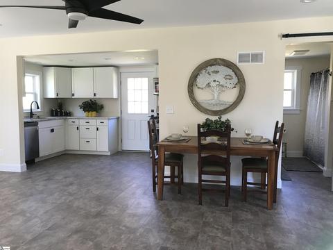 105 Edwin Dr, Greer, SC 29650 photo 9
