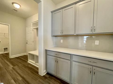 101 Glendon St, Greer, SC 29651 photo 5