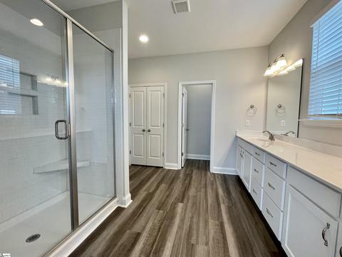 101 Glendon St, Greer, SC 29651 photo 9