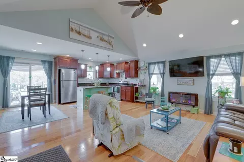 1031 Pearson Town Rd, Moore, SC 29369 photo 8