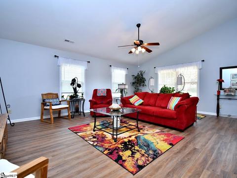 303 Packer Ct, Greer, SC 29651 photo 5