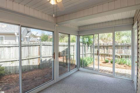 1 Enoree View Dr, Greer, SC 29650 photo 4