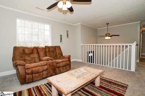 112 Redwood Dr, Easley, SC 29642 photo 4