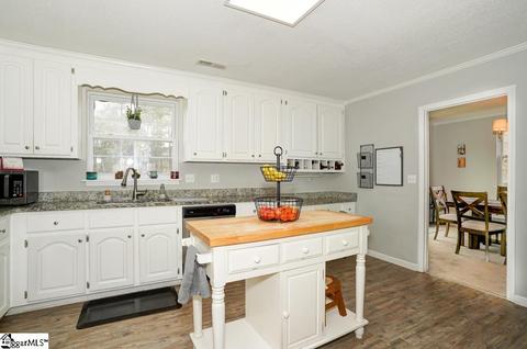 112 Redwood Dr, Easley, SC 29642 photo 10