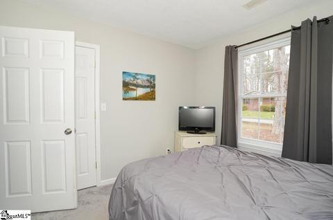 112 Redwood Dr, Easley, SC 29642 photo 16