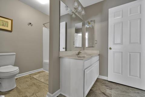 64 Spring Crossing Cir, Greer, SC 29650 photo 16