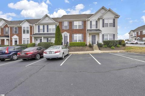 64 Spring Crossing Cir, Greer, SC 29650 photo 2