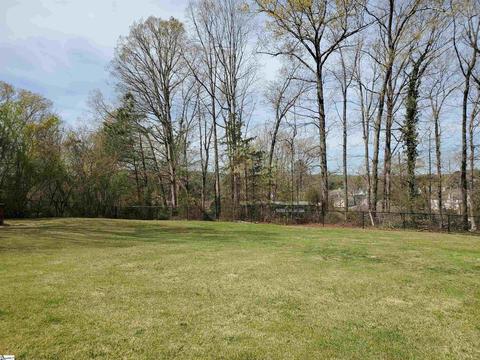 2211 Wright Dr, Greer, SC 29651 photo 4