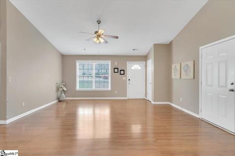 14 Seaside Ln, Greer, SC 29650 photo 9