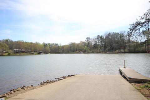 107 Homestead Dr, Easley, SC 29640 photo 3