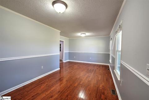 146 School Rd, Easley, SC 29640 photo 4