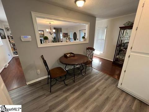 504 Maplewood Cir, Greer, SC 29651 photo 7