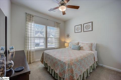 232 Thames Valley Dr, Easley, SC 29642 photo 2
