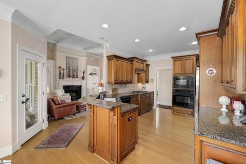 104 Marsh Spring Ct, Greer, SC 29650 photo 15