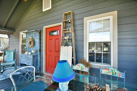 106 Mcdaniel Ave, Easley, SC 29640 photo 4