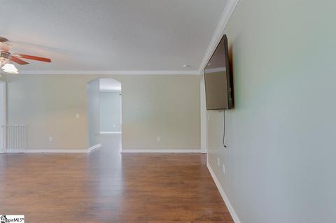 124 Colonial Dr, Pelzer, SC 29669 photo 5