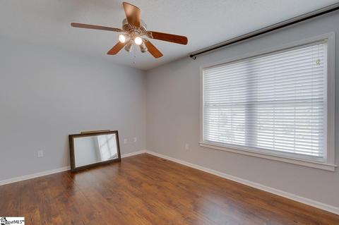 124 Colonial Dr, Pelzer, SC 29669 photo 13