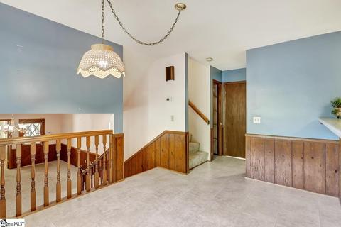 606 Couch Ln, Easley, SC 29642 photo 8