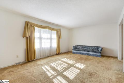606 Couch Ln, Easley, SC 29642 photo 12