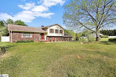606 Couch Ln, Easley, SC 29642 photo 4