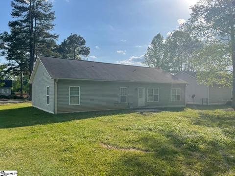 113 Stratford Pl, Clinton, SC 29325 photo 4