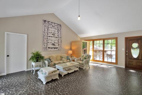 116 Five Oaks Dr, Greer, SC 29651 photo 17