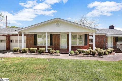 168 Albatross Rd, Easley, SC 29640 photo 2